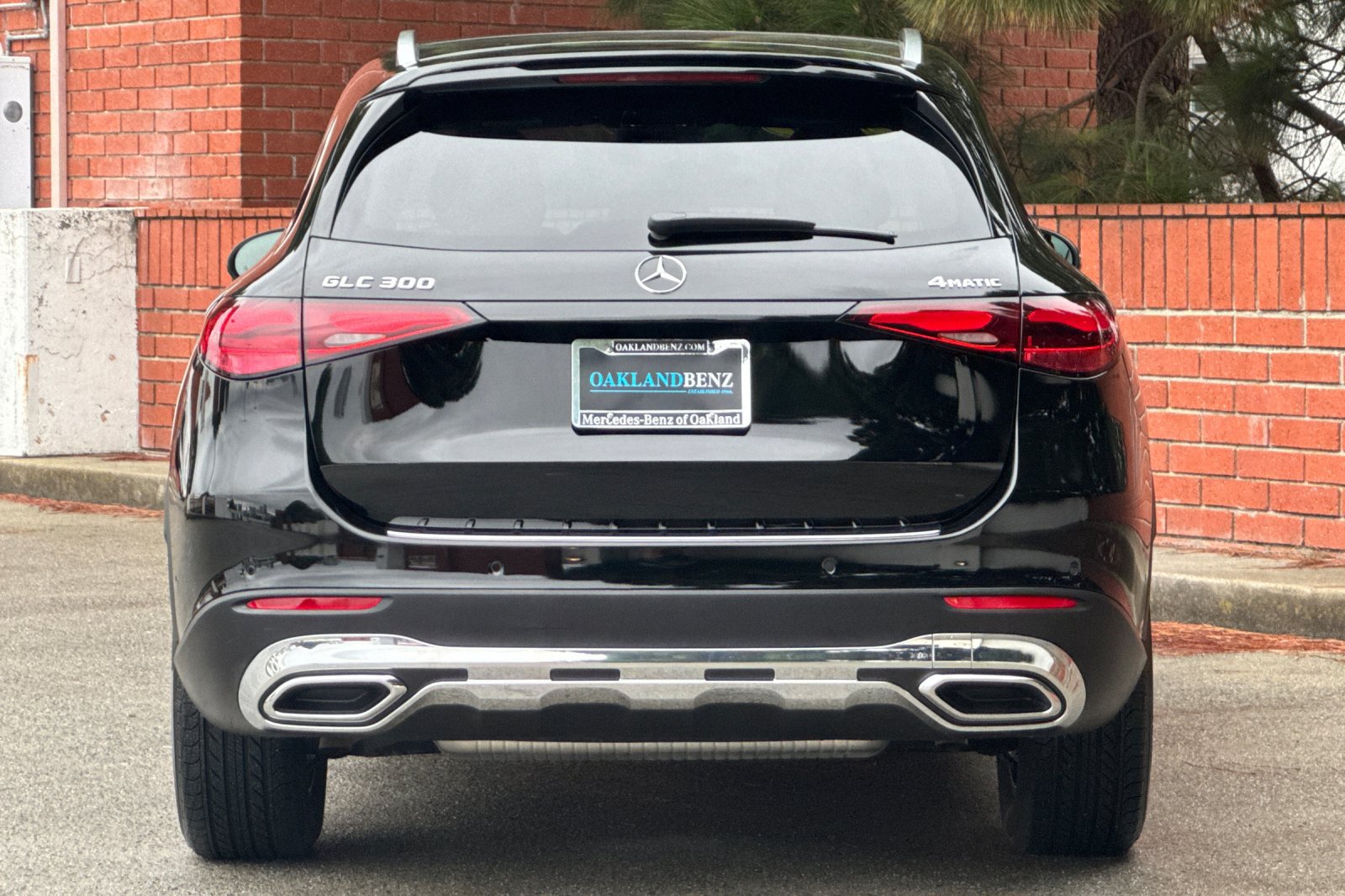 Used 2026 Mercedes-Benz GLC 300 4MATIC image 5