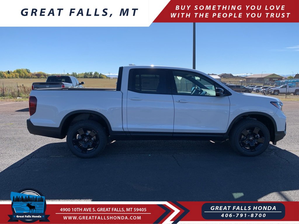 New 2025 Honda Ridgeline Black Edition image 8