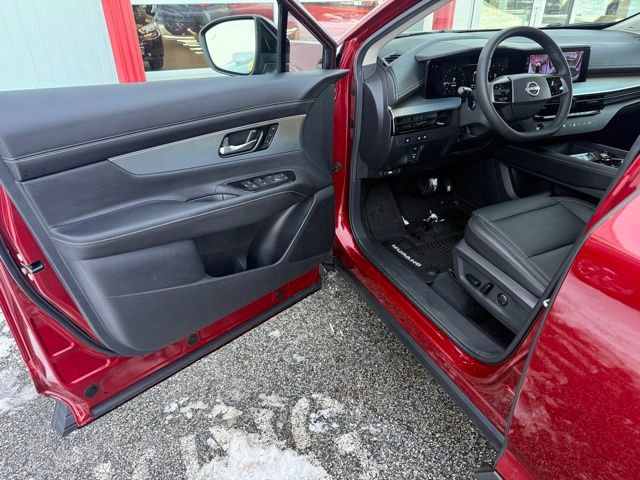 Certified 2025 Nissan Murano SL image 14