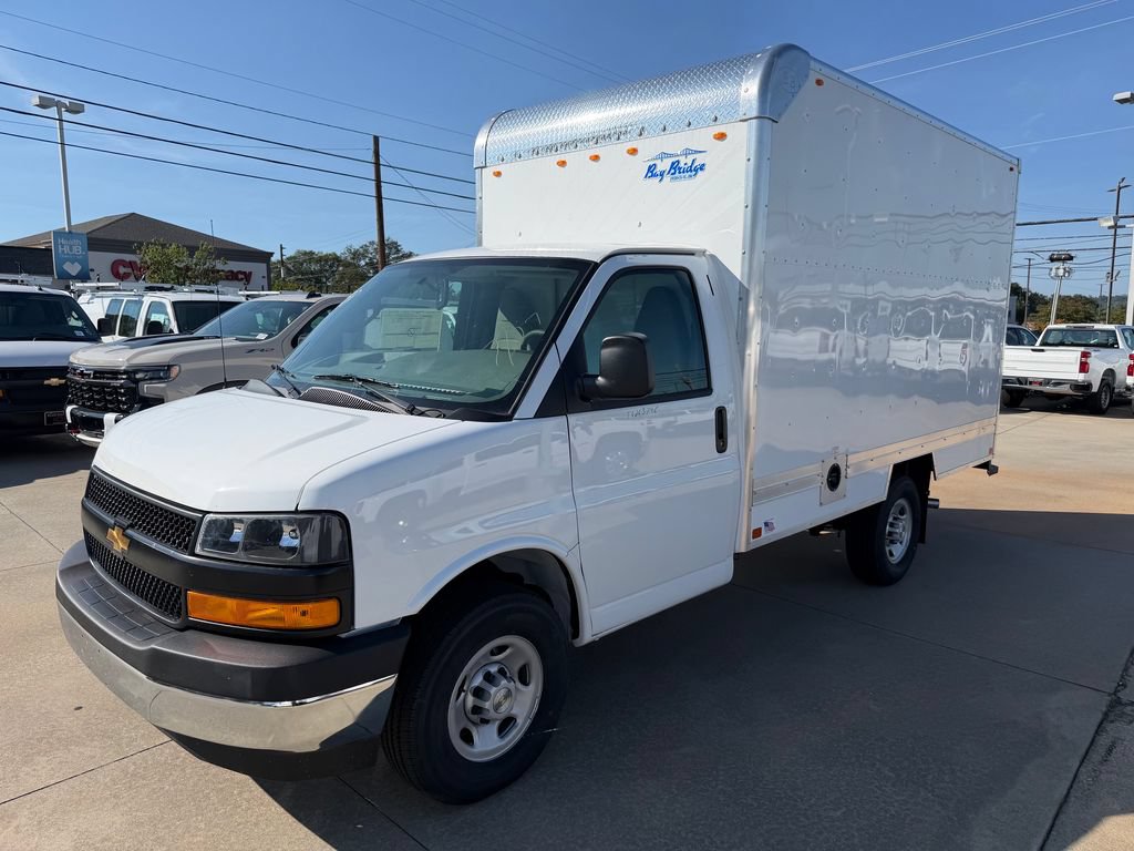 New 2026 Chevrolet Express 3500 w/ Power Convenience Package
