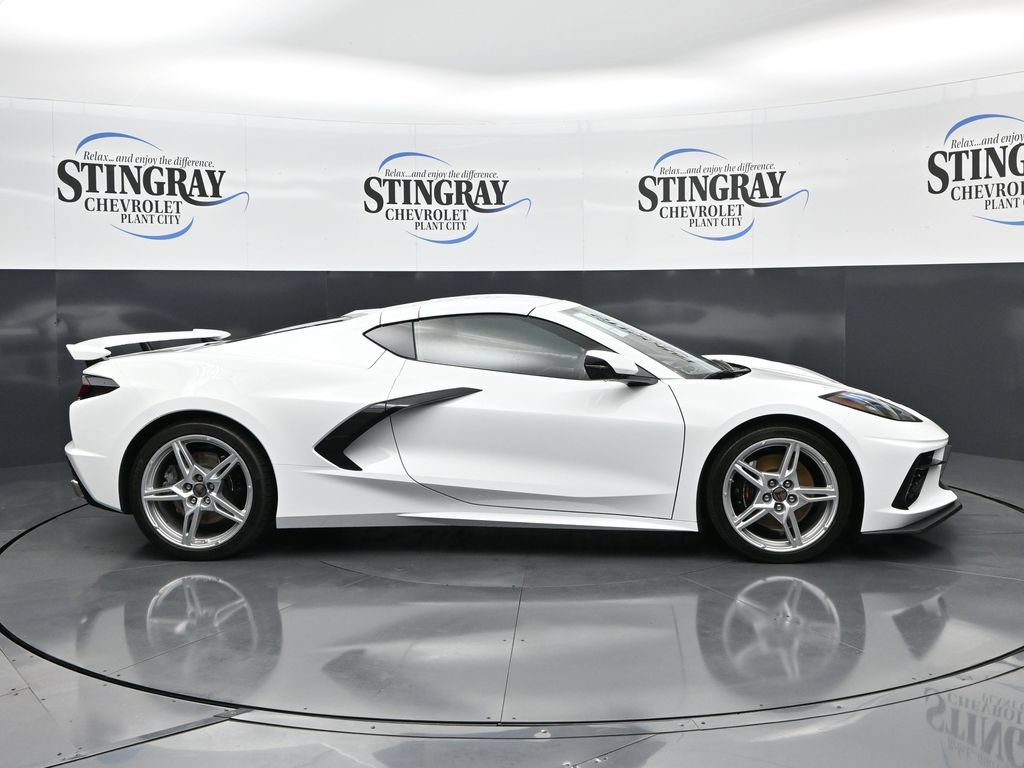 Used 2025 Chevrolet Corvette Stingray Premium Cpe w/ Z51 Performance Package RWD image 10