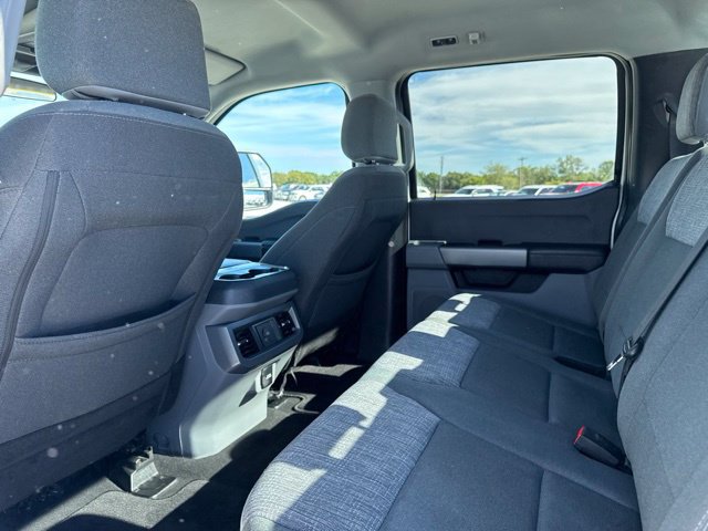 Used 2025 Ford F250 XLT w/ FX4 Off-Road Package AWD/4WD image 25