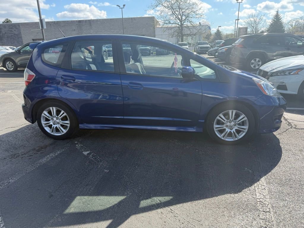 Used 2011 Honda Fit Sport image 3