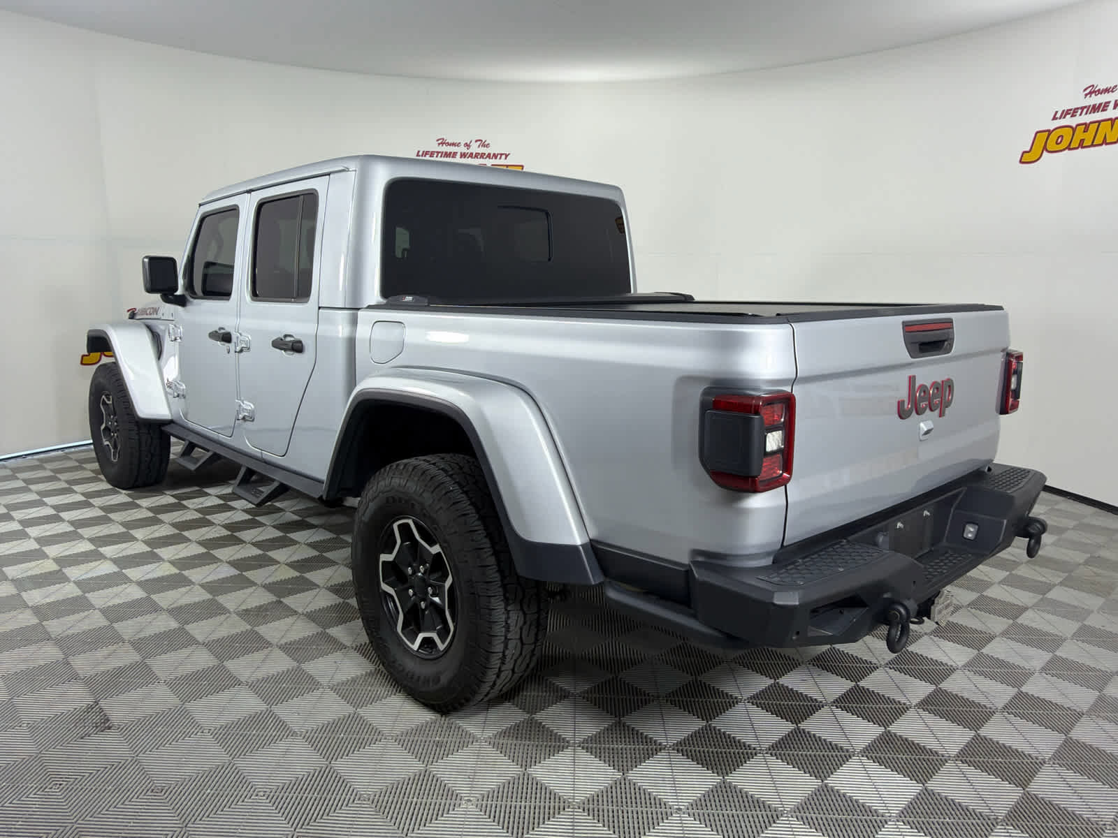 Used 2022 Jeep Gladiator Rubicon w/ LED Lighting Group image 3