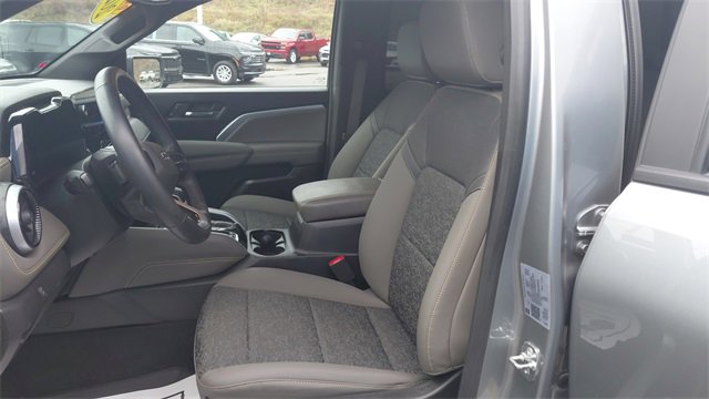 Certified 2024 Chevrolet Colorado ZR2 w/ Technology Package image 17