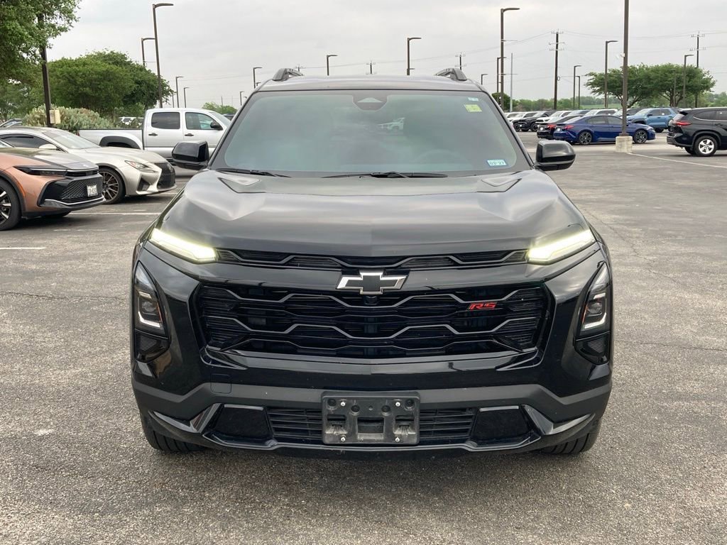 Used 2025 Chevrolet Equinox RS image 2