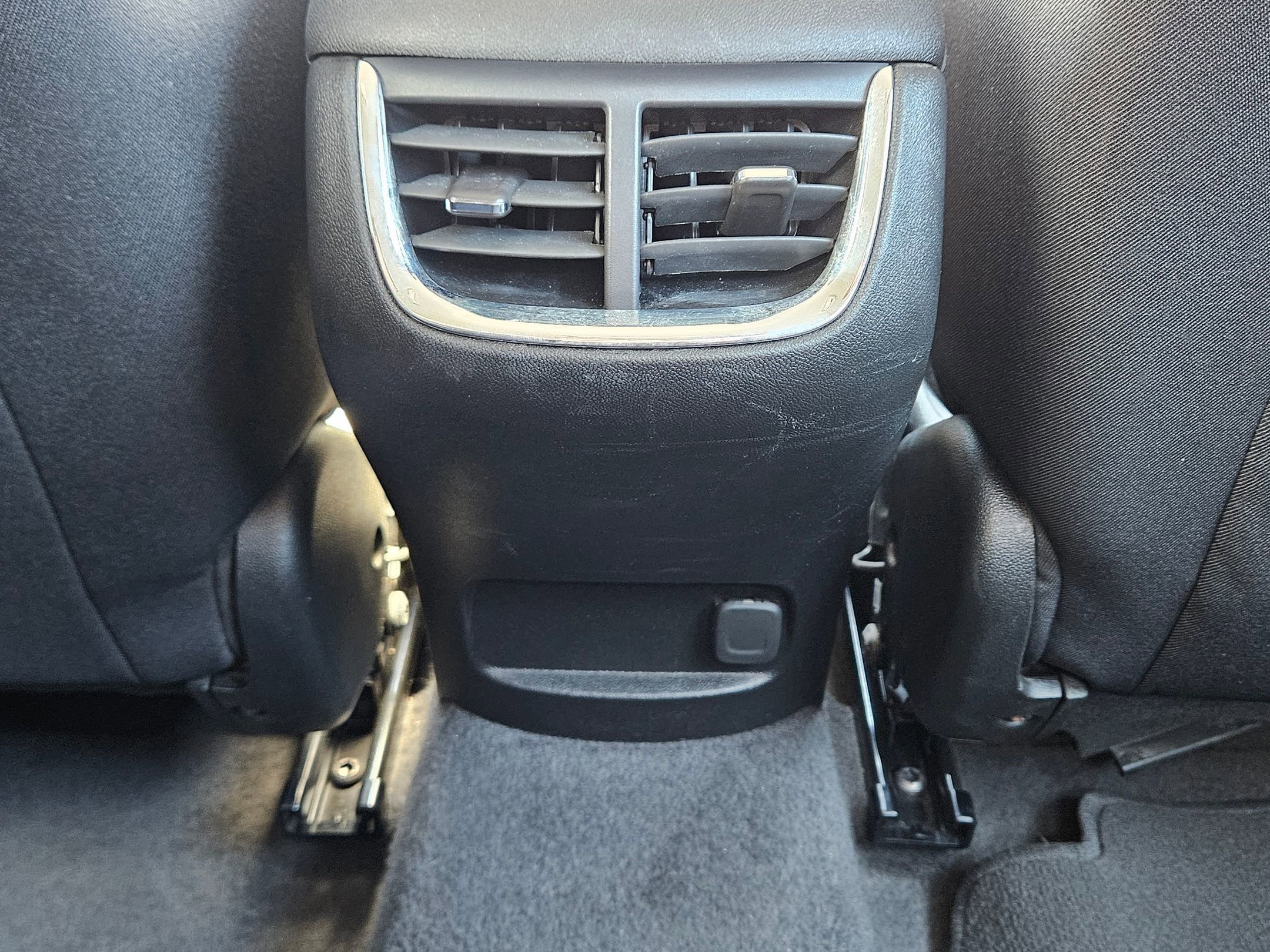 Used 2024 Chevrolet Malibu LT image 27