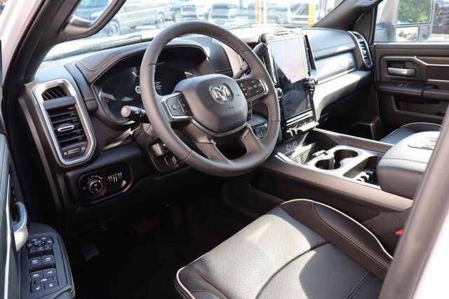 Used 2025 RAM 2500 Laramie image 15