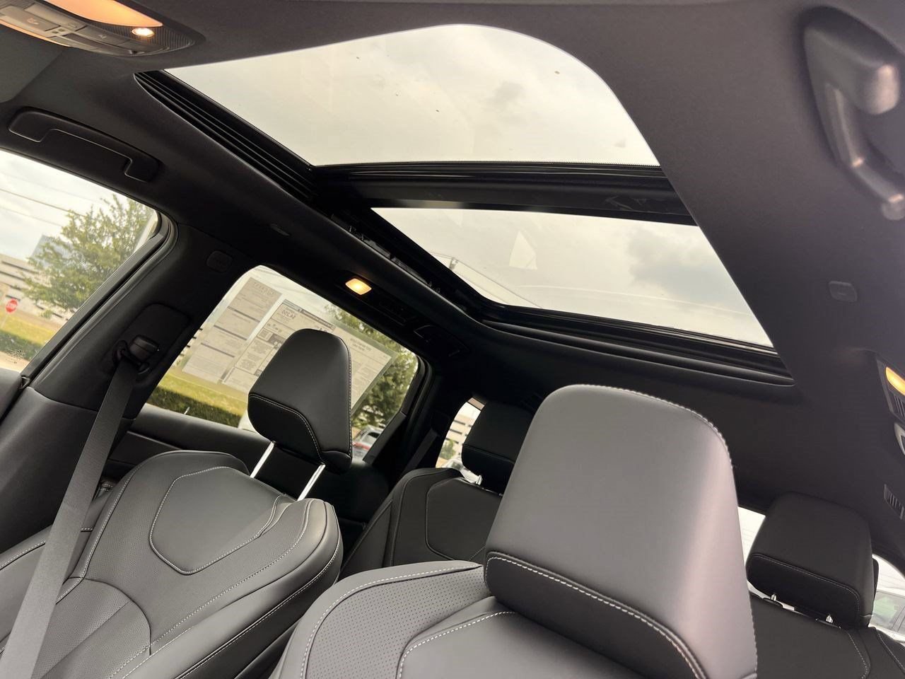 New 2027 INFINITI QX60 Sport AWD/4WD image 18
