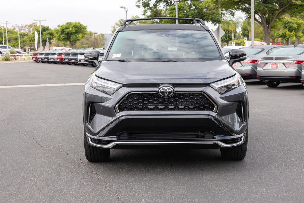 Certified 2025 Toyota RAV4 XSE AWD/4WD image 2
