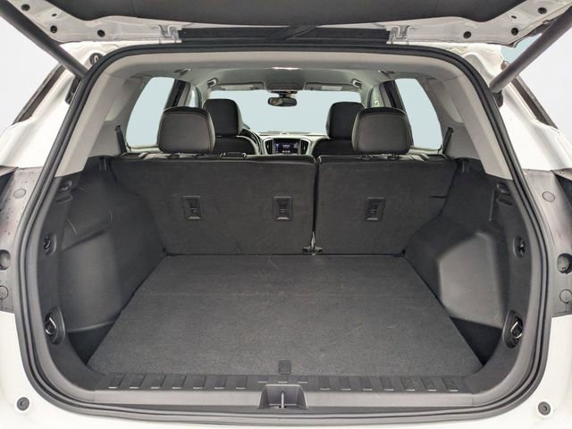 Used 2021 GMC Terrain SLT w/ Infotainment Package II image 12