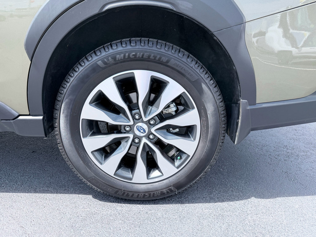 Used 2024 Subaru Outback Touring XT image 39