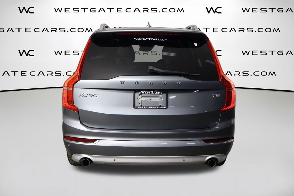 Used 2018 Volvo XC90 T5 Momentum w/ Convenience Package FWD image 4