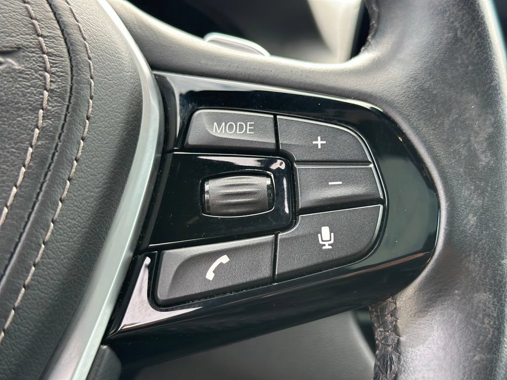 Used 2019 BMW 530i xDrive w/ Convenience Package AWD/4WD image 32