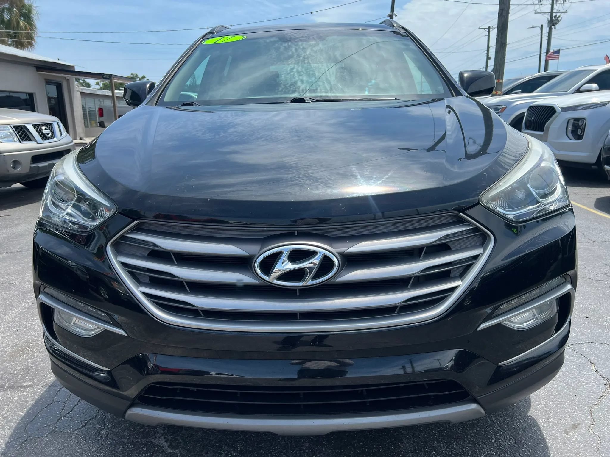 Used 2017 Hyundai Santa Fe Sport FWD image 3
