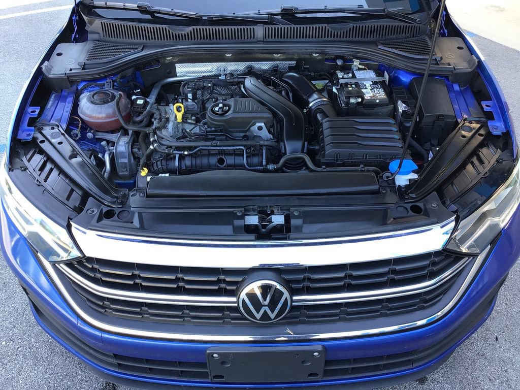 Used 2024 Volkswagen Jetta SE FWD image 34