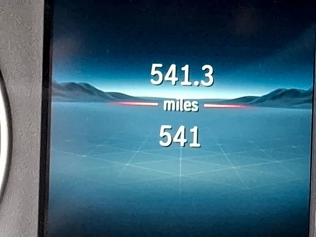 Used 2025 Mercedes-Benz Sprinter 2500 image 20