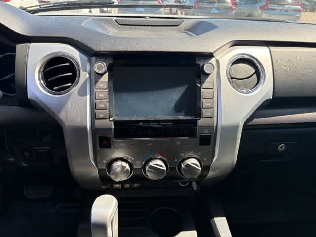 Used 2020 Toyota Tundra SR5 w/ SR5 Leather Package RWD image 20