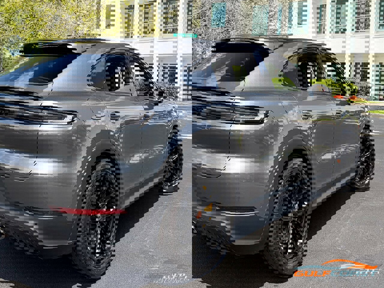 Used 2026 Porsche Cayenne GTS image 66