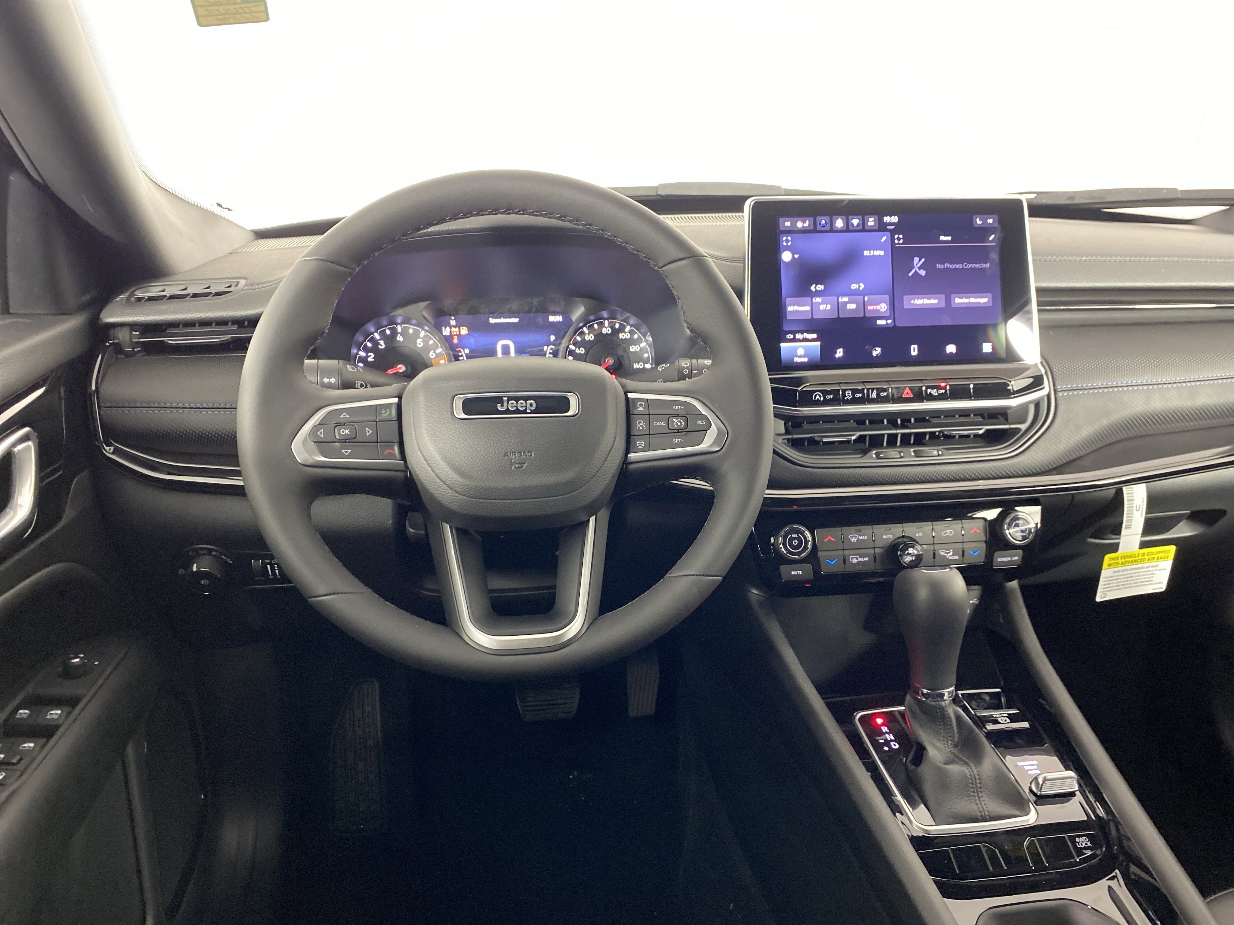 New 2026 Jeep Compass Limited AWD/4WD image 17