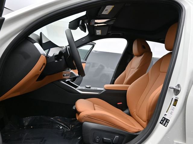 Used 2026 BMW 330i xDrive Sedan w/ Premium Package image 15