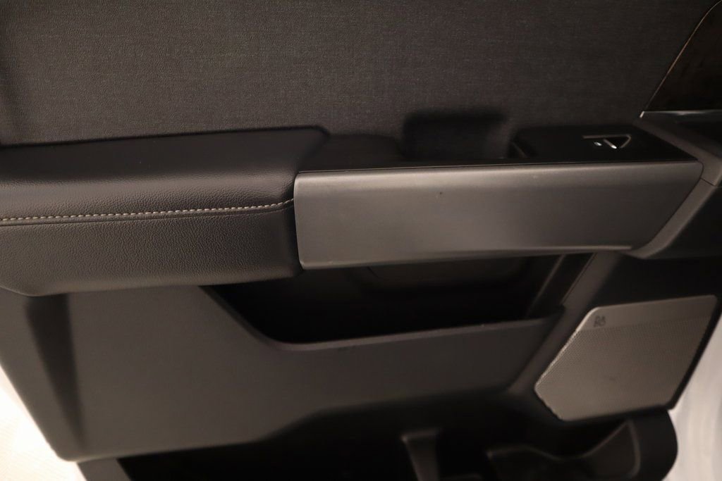 Used 2024 Ford F250 Lariat image 16