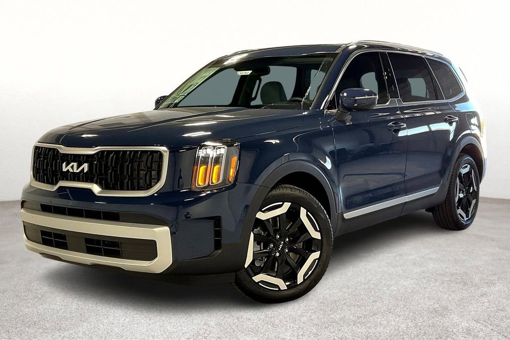 New 2025 Kia Telluride EX image 2