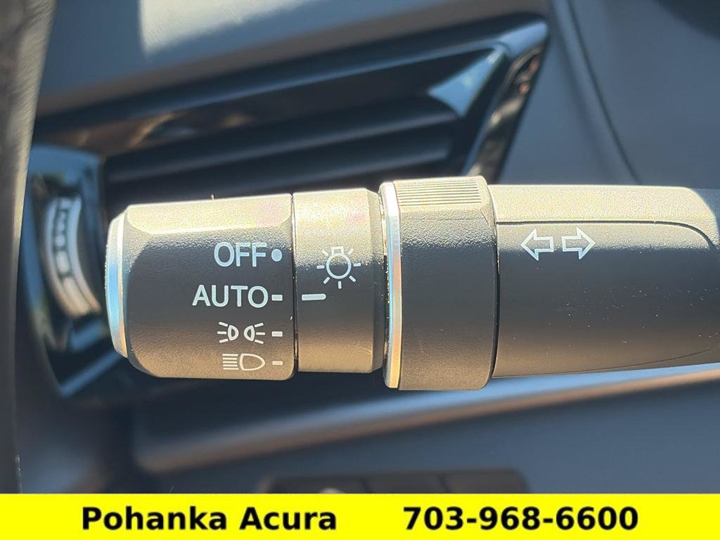 Certified 2025 Acura RDX SH-AWD image 10