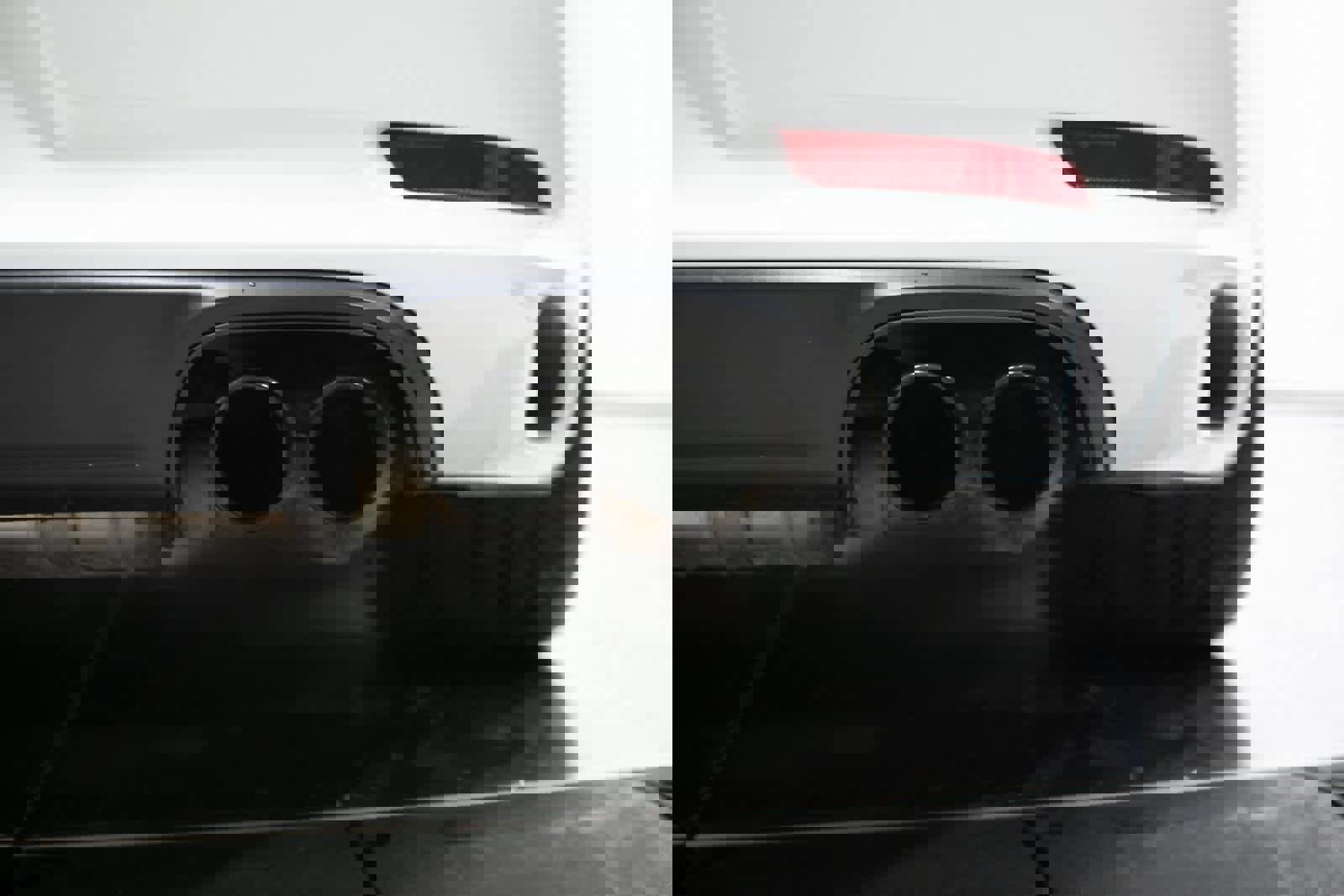 Certified 2018 Porsche 911 Carrera image 33