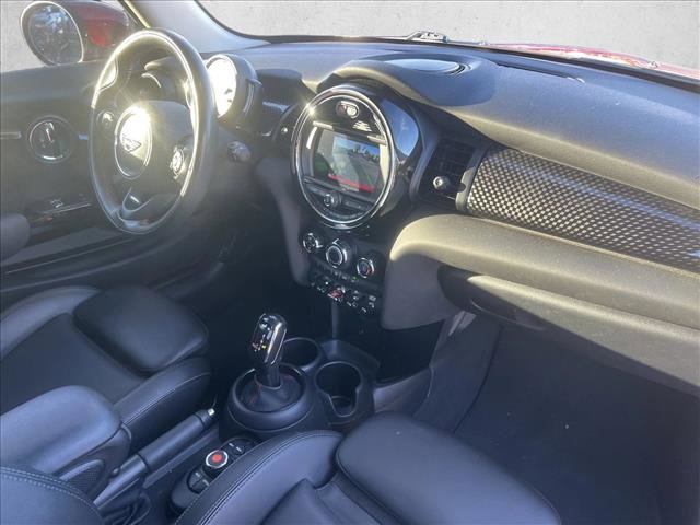 Used 2020 MINI Cooper S image 22
