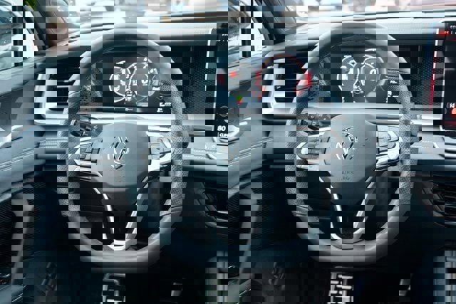 New 2026 Volkswagen Tiguan SE R-Line image 31