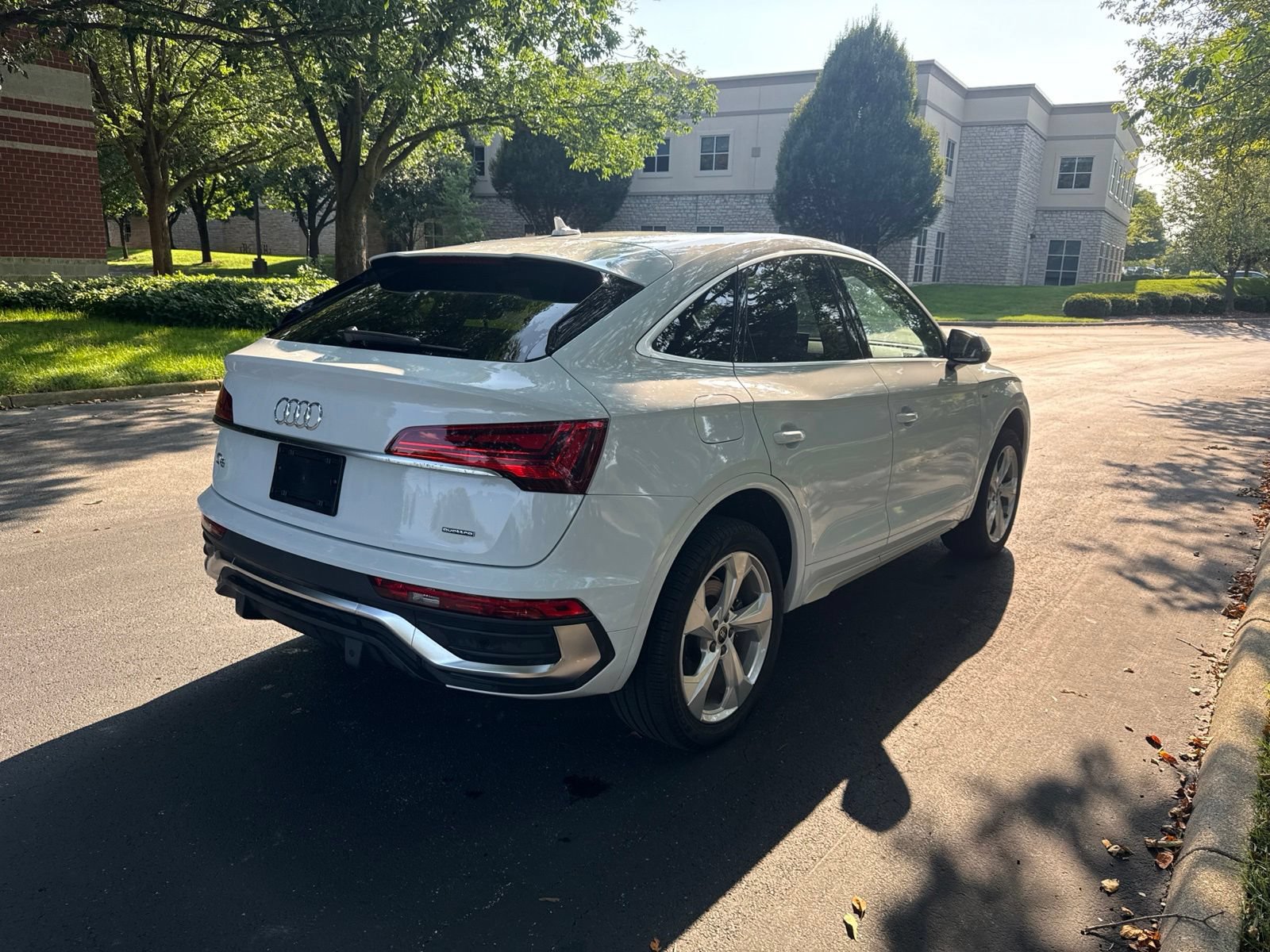 Used 2025 Audi Q5 2.0T Premium Plus w/ Premium Plus Package AWD/4WD image 5