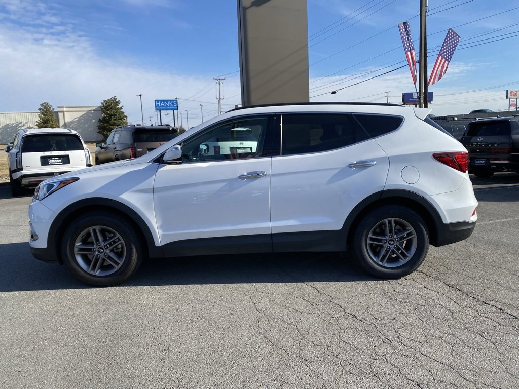 Used 2017 Hyundai Santa Fe Sport image 4