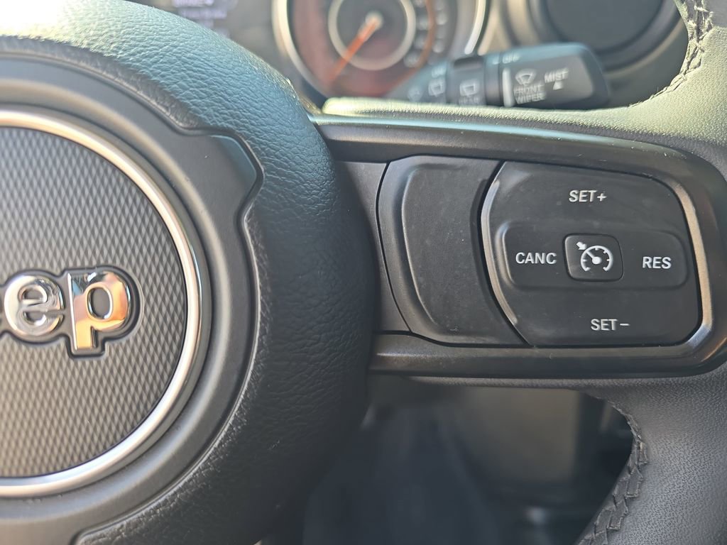 Used 2023 Jeep Wrangler Sport S image 19