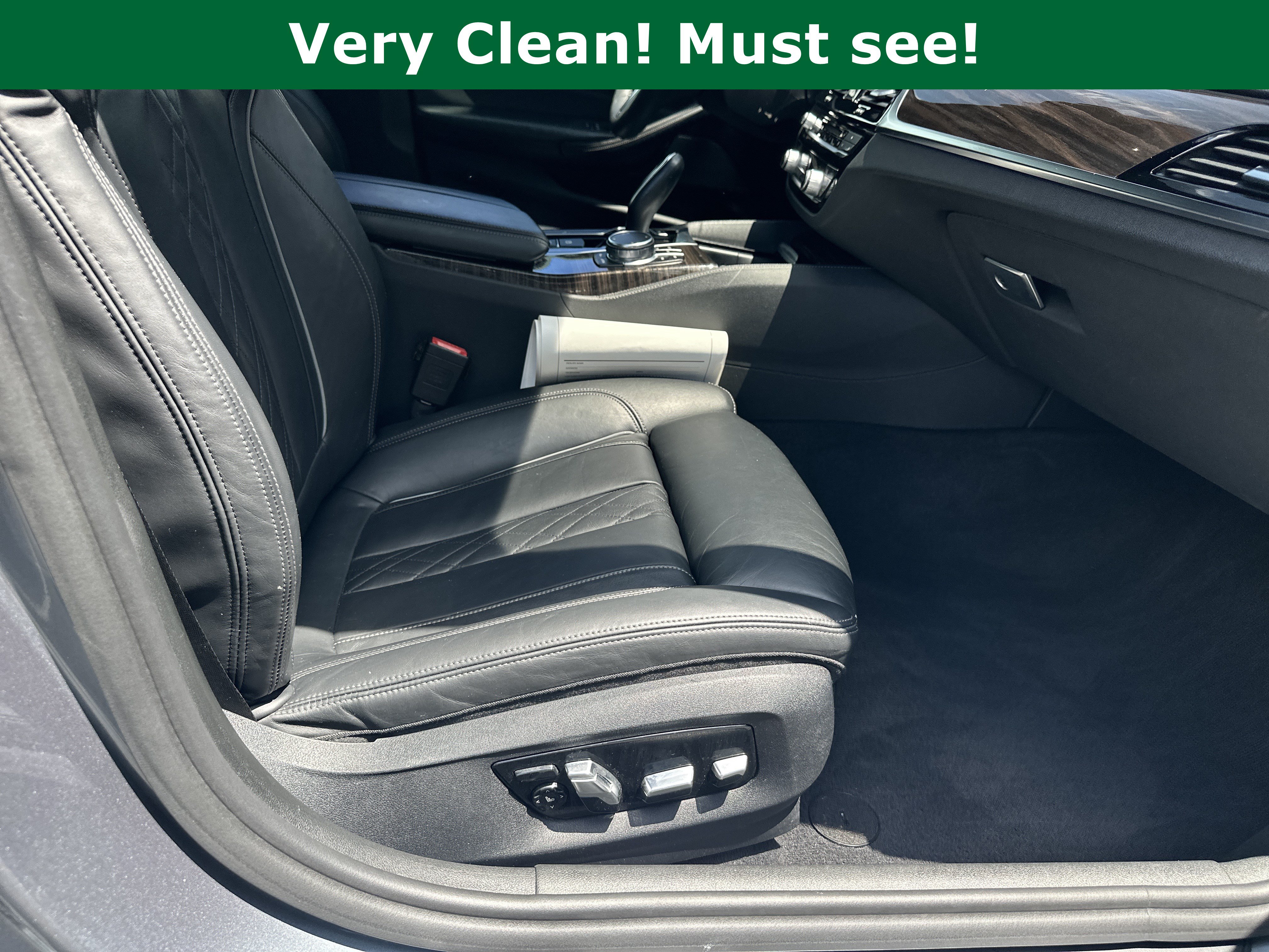 Used 2017 BMW 540i RWD image 15