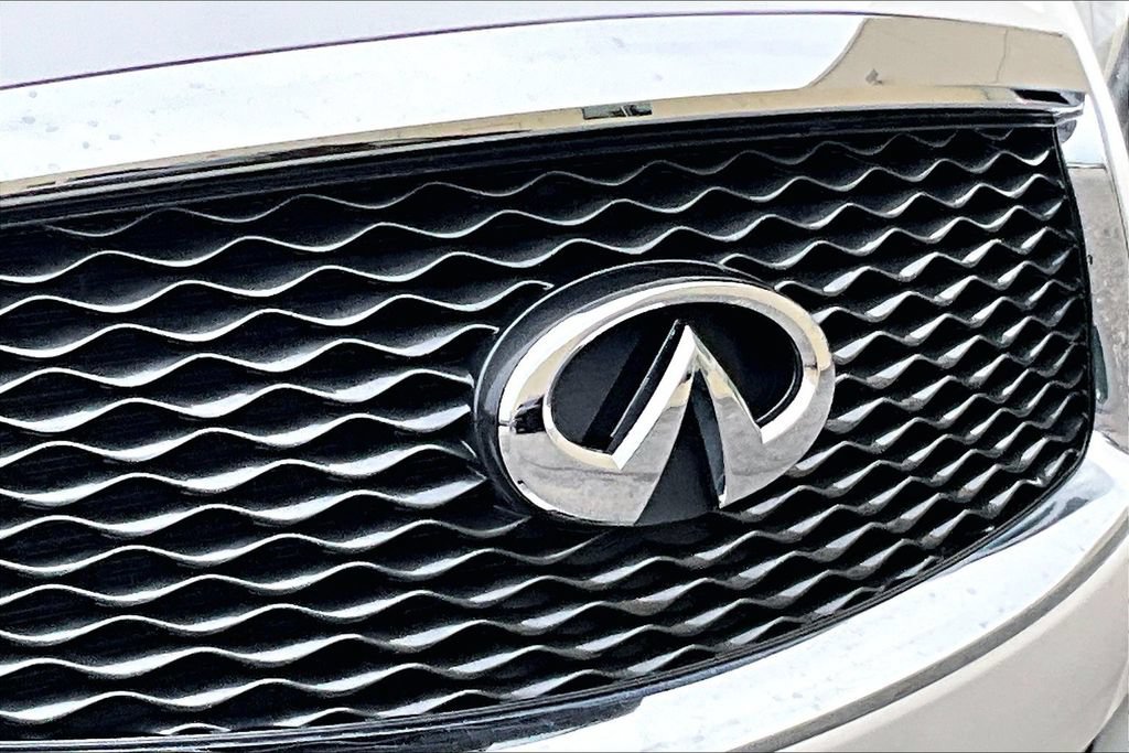 Used 2016 INFINITI QX60 Luxe w/ Premium Package AWD/4WD image 11