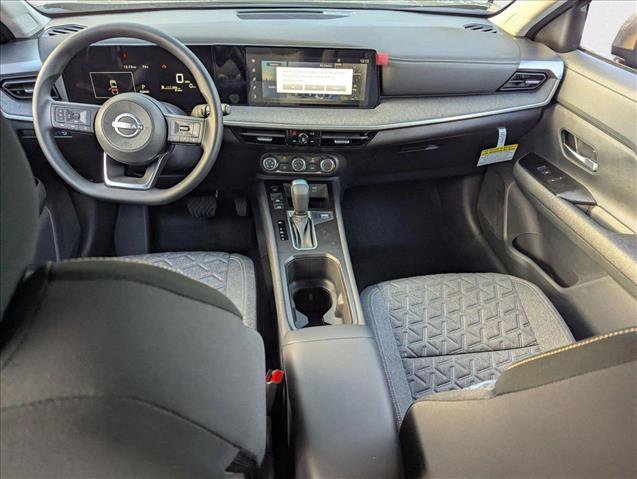 New 2025 Nissan Kicks SV image 14