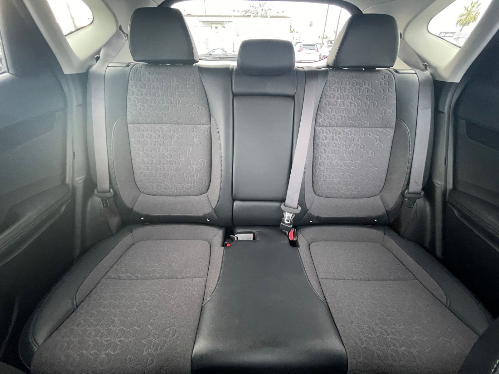 Used 2025 Kia Seltos S FWD image 33