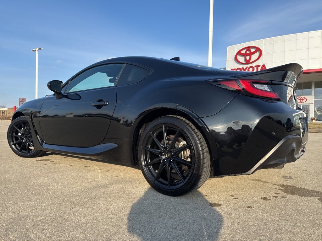 Certified 2024 Toyota GR86 Premium image 5