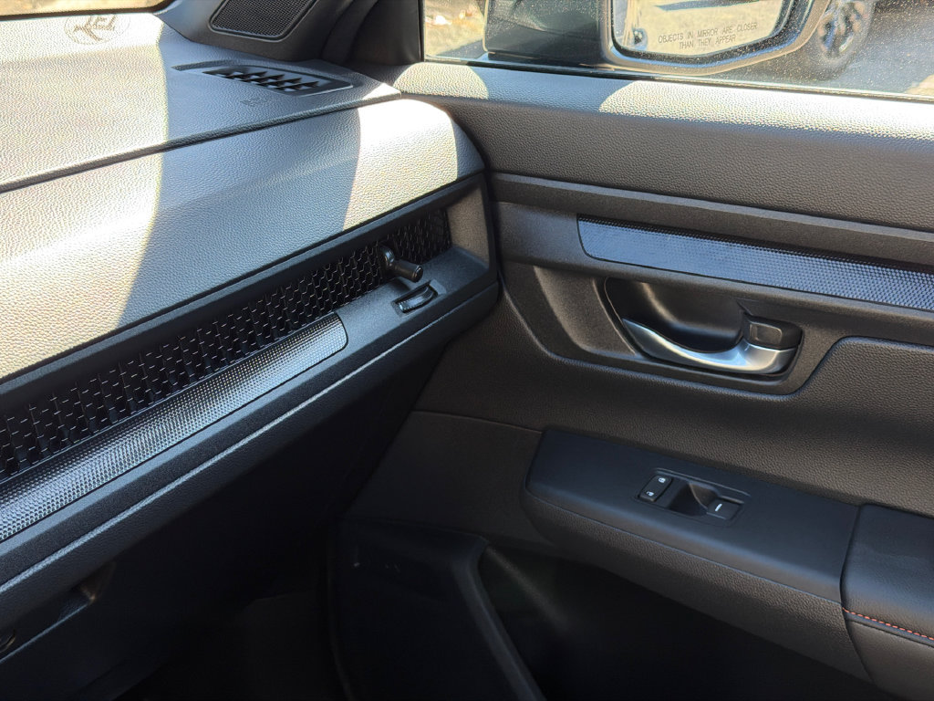Used 2026 Honda CR-V Sport image 33
