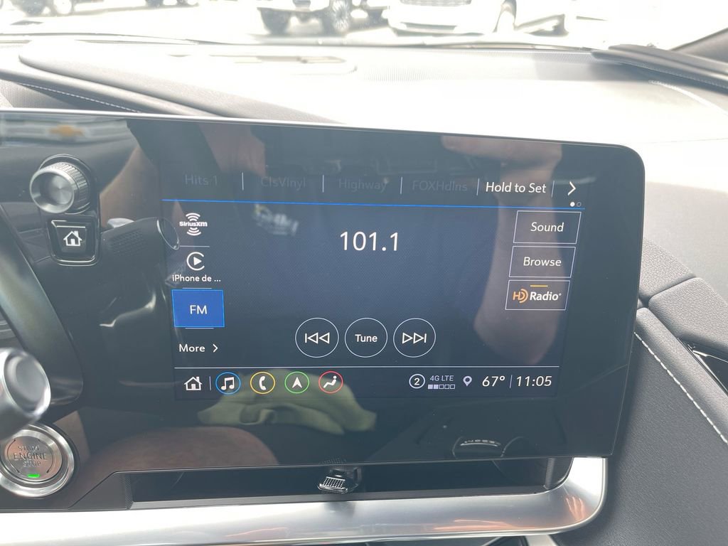 Used 2023 Chevrolet Corvette Stingray w/ Z51 Performance Package image 18