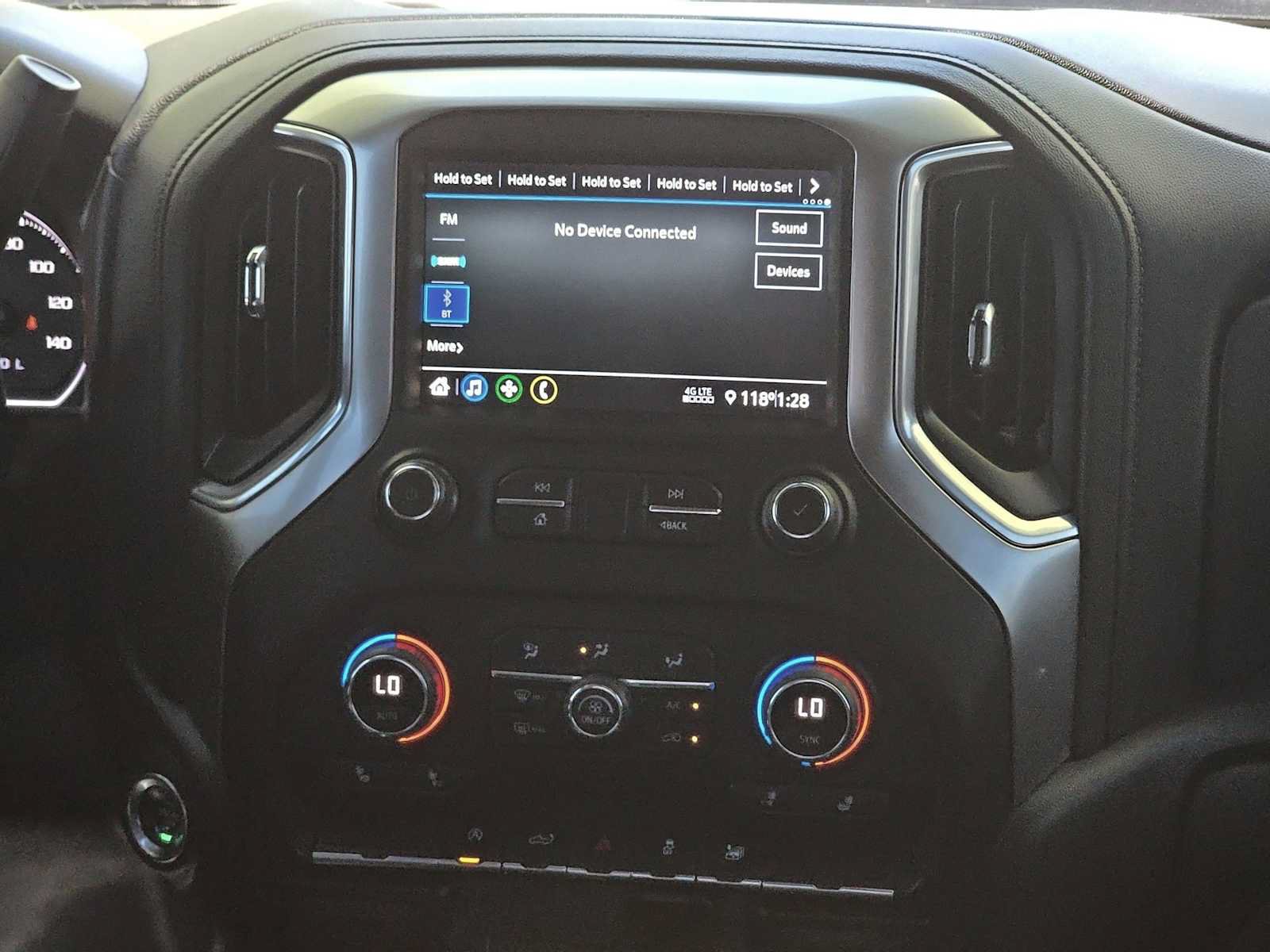 Used 2022 Chevrolet Silverado 1500 RST AWD/4WD image 20
