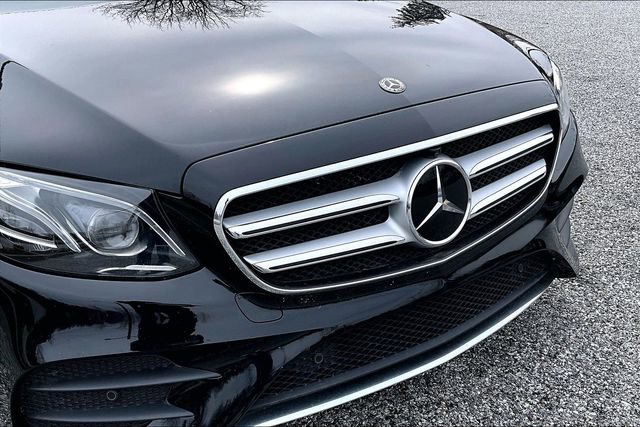 Certified 2020 Mercedes-Benz E 350 4MATIC Sedan image 5