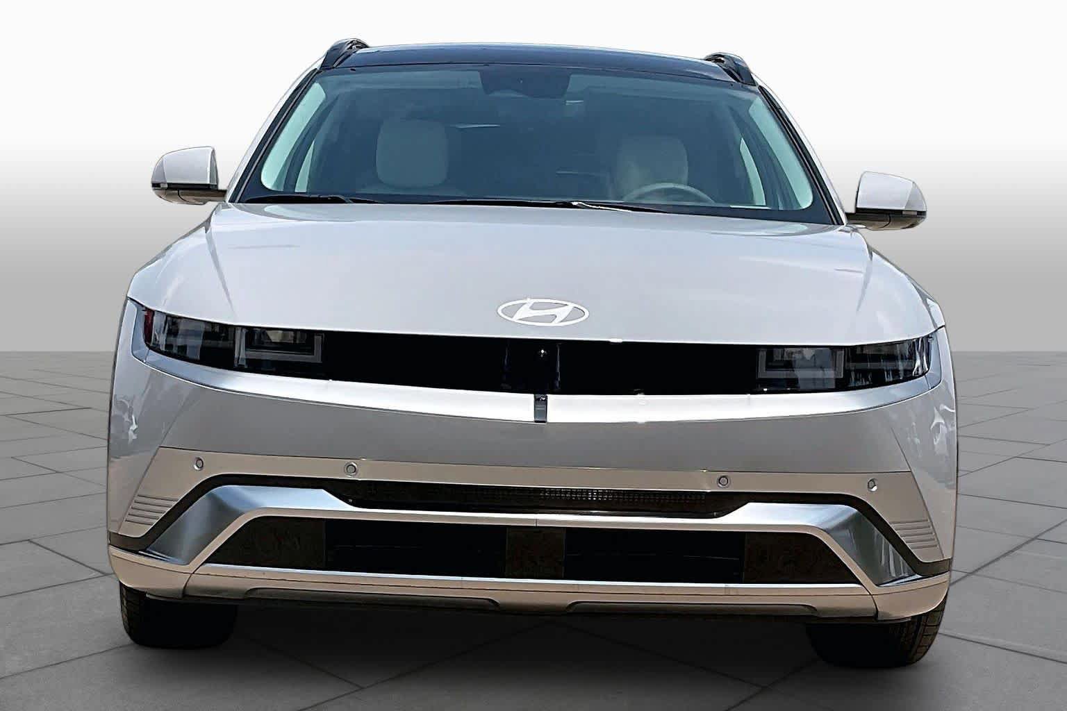 Certified 2026 Hyundai Ioniq 5 Limited RWD image 3