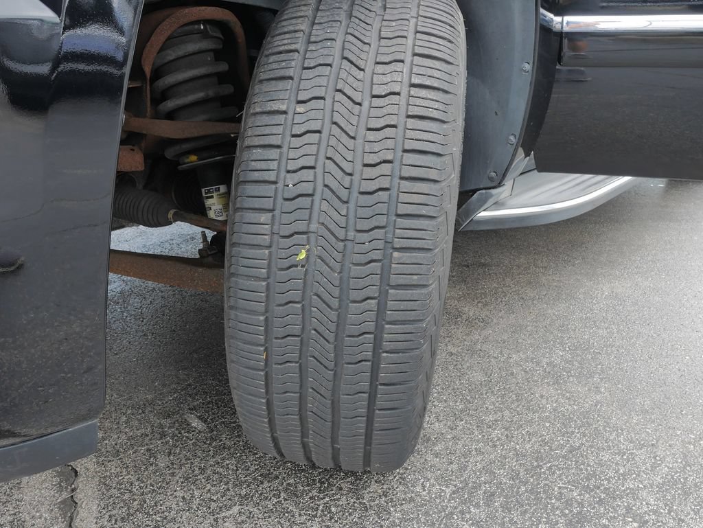Used 2013 GMC Yukon XL Denali AWD/4WD image 33