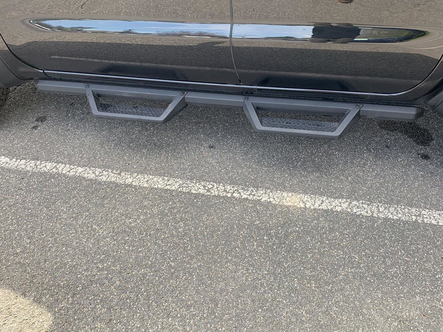 Certified 2025 Nissan Frontier SV w/ SV Convenience Package AWD/4WD image 12