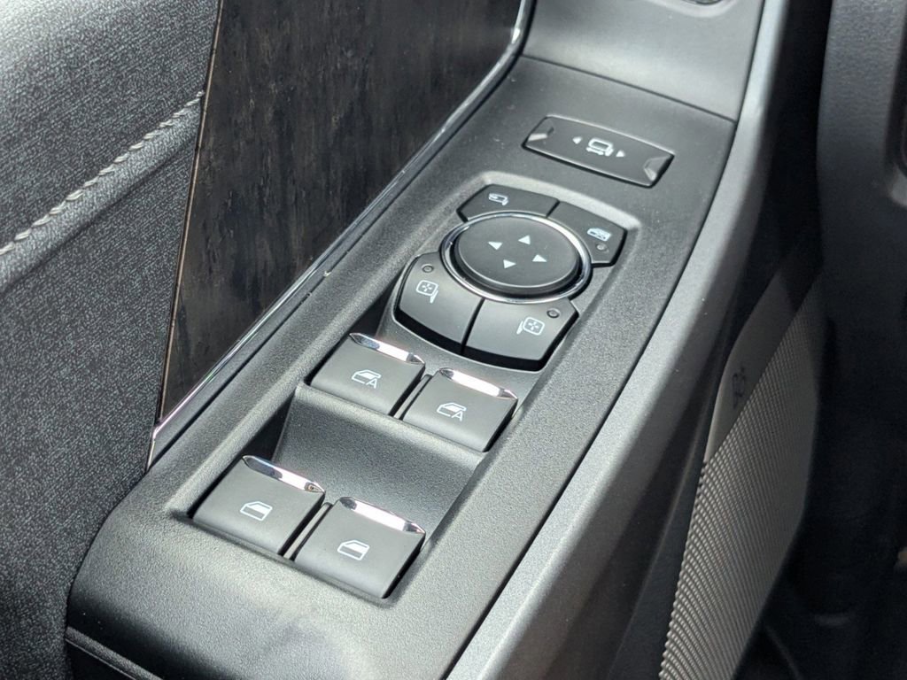 New 2026 Ford F250 Lariat image 28