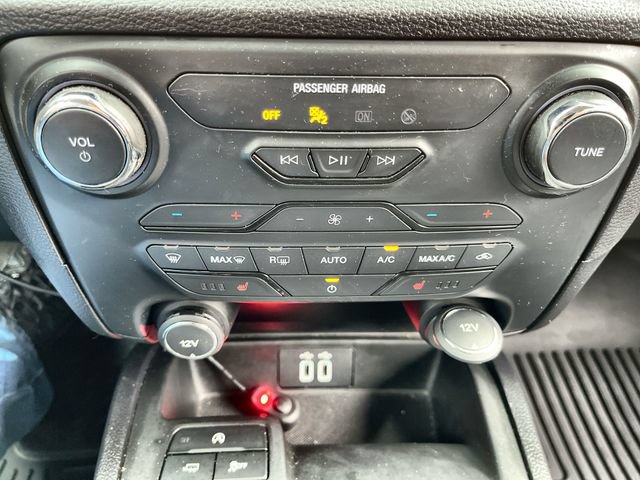 Used 2021 Ford Ranger XLT w/ Equipment Group 302A High AWD/4WD image 17