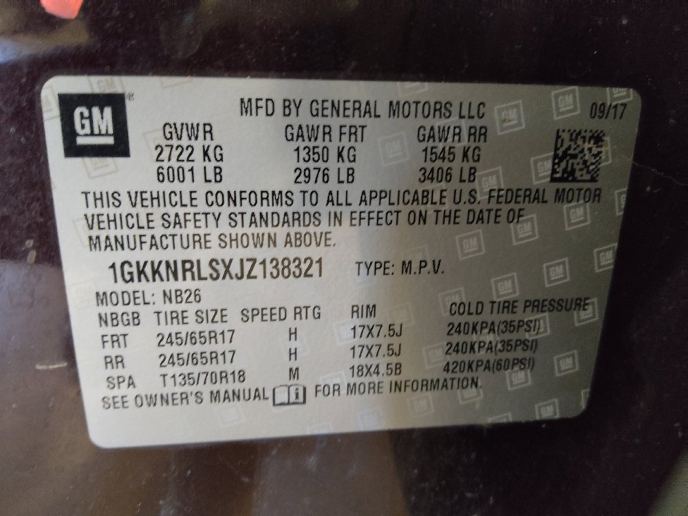 Used 2018 GMC Acadia SLE w/ LPO, Floor Liner Package AWD/4WD image 33