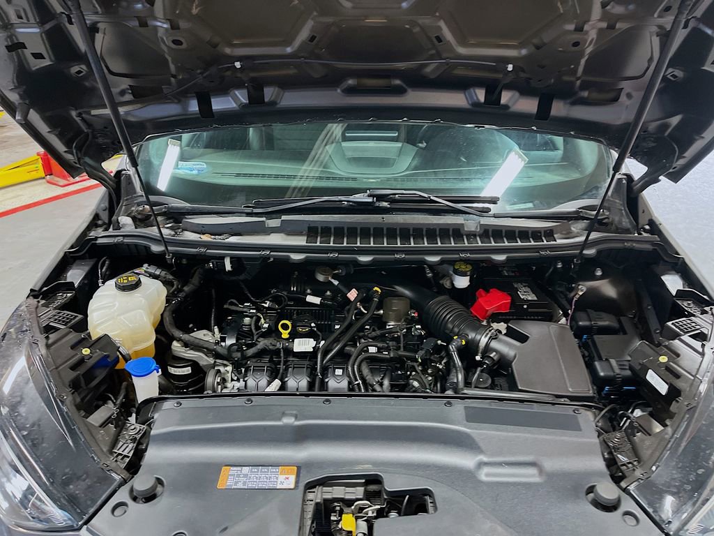 Used 2022 Ford Edge ST-Line image 30